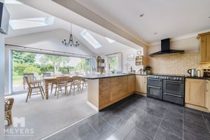 Photo 14- click for photo gallery